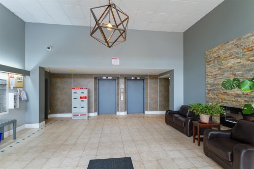 804-11980 222 Street, Maple Ridge, BC 