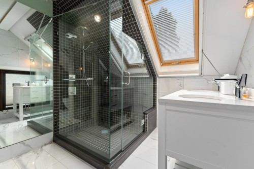 3138 42Nd Avenue W, Vancouver, BC 