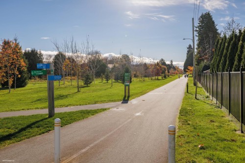 4991 Westminster Highway, Richmond, BC 