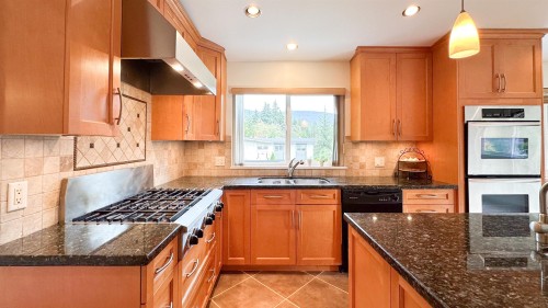 4455 Jerome Place, North Vancouver, BC 