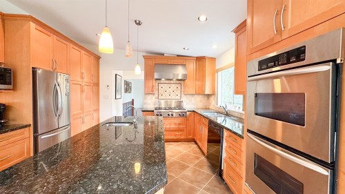 4455 Jerome Place, North Vancouver, BC 