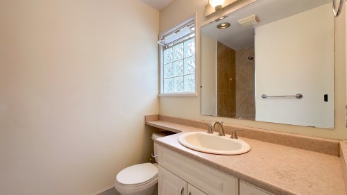 4455 Jerome Place, North Vancouver, BC 