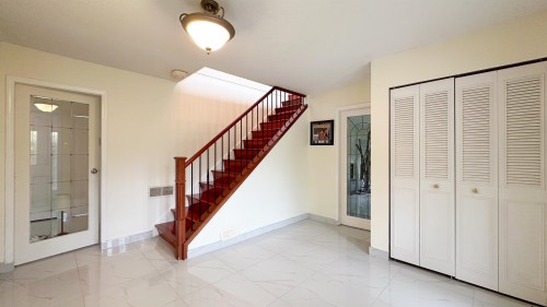 4455 Jerome Place, North Vancouver, BC 