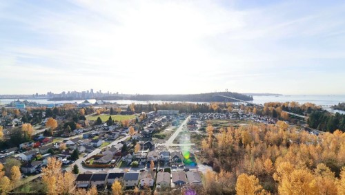 2205-200 Klahanie Court, West Vancouver, BC 