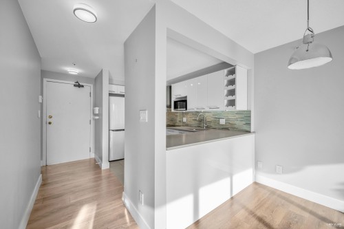 1802-930 Cambie Street, Vancouver, BC 