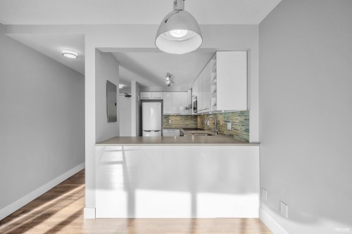 1802-930 Cambie Street, Vancouver, BC 