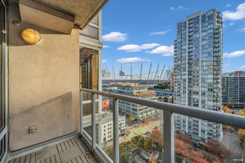 1802-930 Cambie Street, Vancouver, BC 