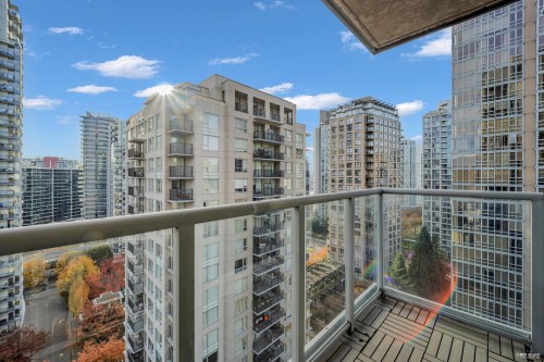 1802-930 Cambie Street, Vancouver, BC 