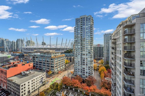 1802-930 Cambie Street, Vancouver, BC 