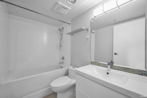 1802-930 Cambie Street, Vancouver, BC 