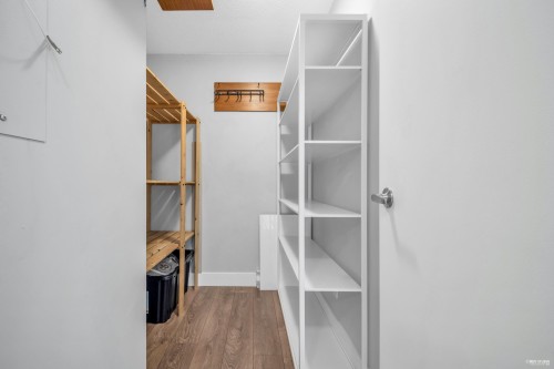 1802-930 Cambie Street, Vancouver, BC 