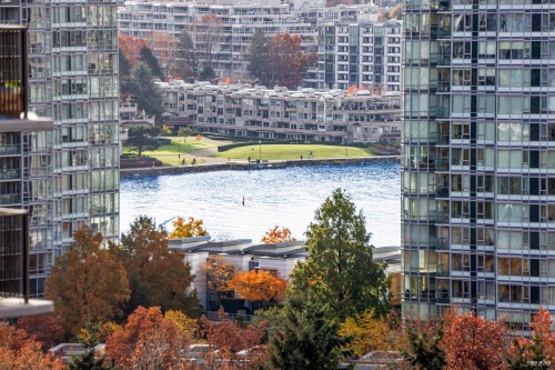 1802-930 Cambie Street, Vancouver, BC 