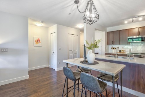 302-3240 St Johns Street, Port Moody, BC 