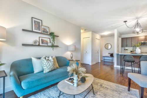 302-3240 St Johns Street, Port Moody, BC 