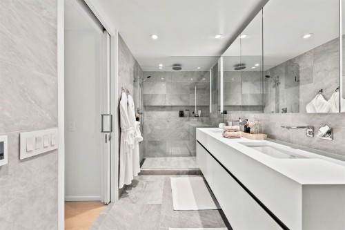 2403-889 Pacific Street, Vancouver, BC 