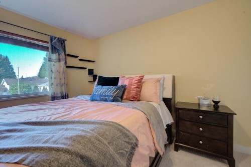 704 Macintosh Street, Coquitlam, BC 