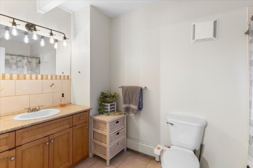 12350 Carlton Street, Maple Ridge, BC 