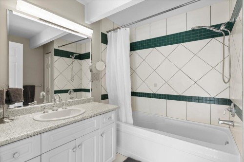 12350 Carlton Street, Maple Ridge, BC 