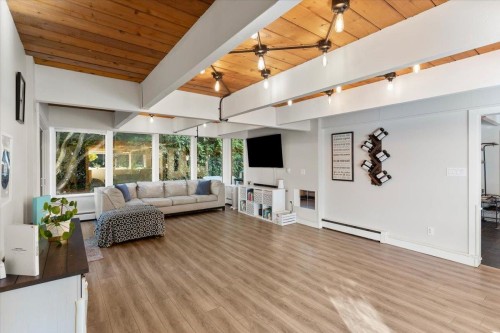 12350 Carlton Street, Maple Ridge, BC 