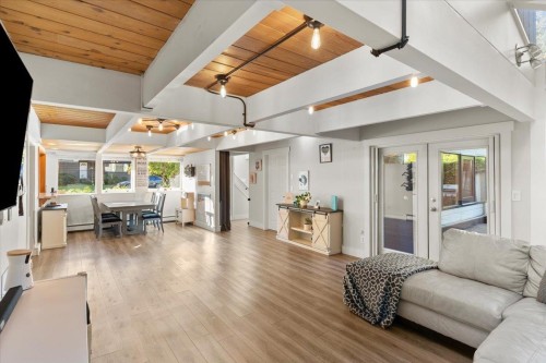 12350 Carlton Street, Maple Ridge, BC 