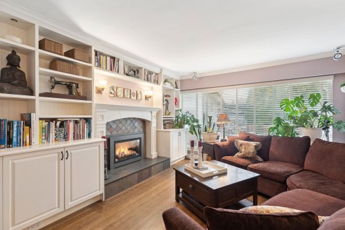 1501 Marine Crescent, Coquitlam, BC 