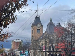 303-189 16th Avenue E Vancouver, BC V5T 4R2