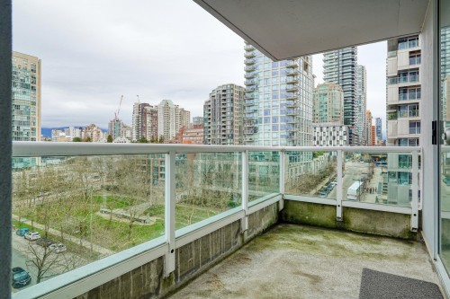 902-1500 Howe Street, Vancouver, BC 