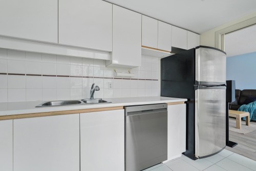 902-1500 Howe Street, Vancouver, BC 