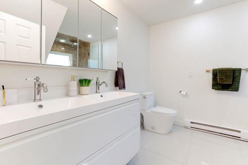 4254 Caddy Road, North Vancouver, BC 