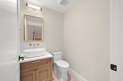 1458 45Th Avenue W, Vancouver, BC 