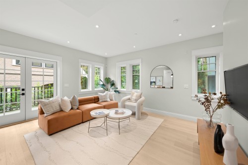 1458 45Th Avenue W, Vancouver, BC 