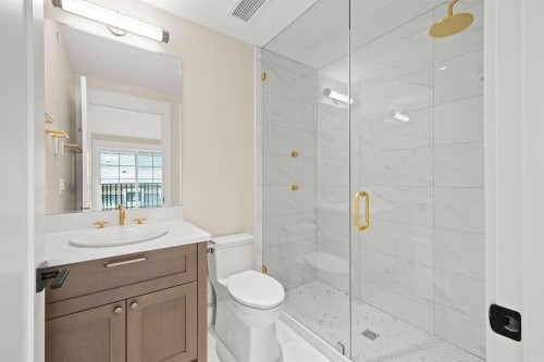 1458 45Th Avenue W, Vancouver, BC 