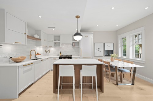 1458 45Th Avenue W, Vancouver, BC 