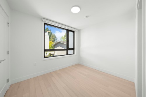 6272 Oak Street, Vancouver, BC 