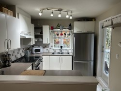 408-6893 Prenter Street  Burnaby, BC V5E 4L3