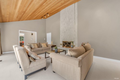 4623 Caulfeild Drive, West Vancouver, BC 