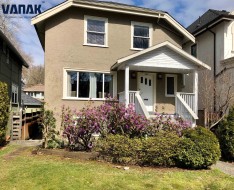 Main-2887 15th Street W Vancouver, BC V6K 3A1