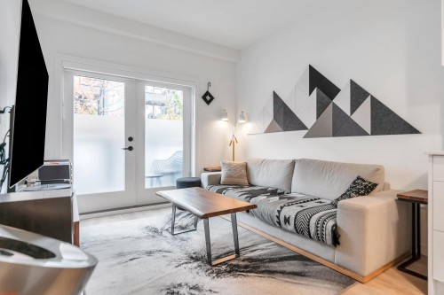 #146-545 2Nd Street E, North Vancouver, BC 