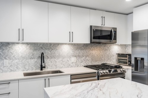 #146-545 2Nd Street E, North Vancouver, BC 