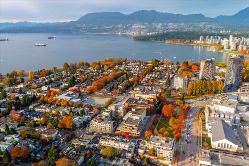 1846 1St Avenue W, Vancouver, BC 