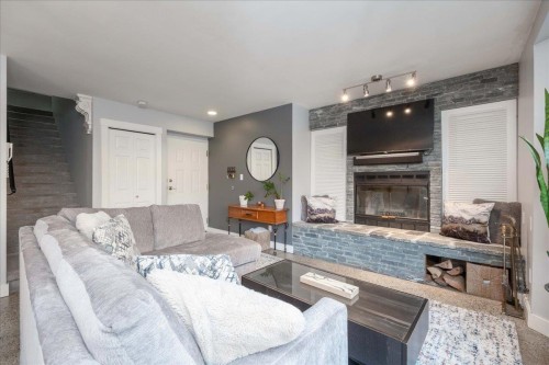 1846 1St Avenue W, Vancouver, BC 