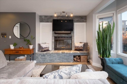 1846 1St Avenue W, Vancouver, BC 