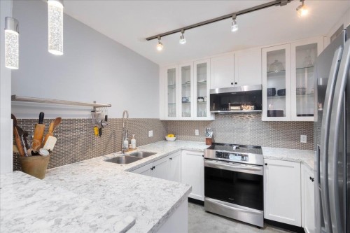 1846 1St Avenue W, Vancouver, BC 