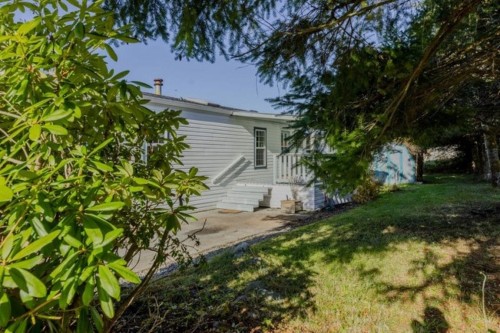 96-1413 Sunshine Coast Highway, Gibsons, BC 