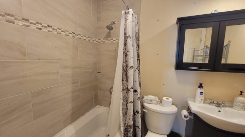 1460 Nanton Street, Coquitlam, BC 