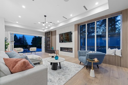 4141 Burkehill Road, West Vancouver, BC 