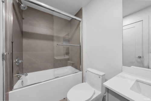 2917 Charles Street, Vancouver, BC 