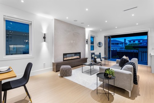 6918 Union Street, Burnaby, BC 