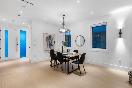 6918 Union Street, Burnaby, BC 