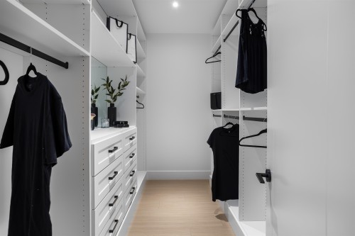 6918 Union Street, Burnaby, BC 